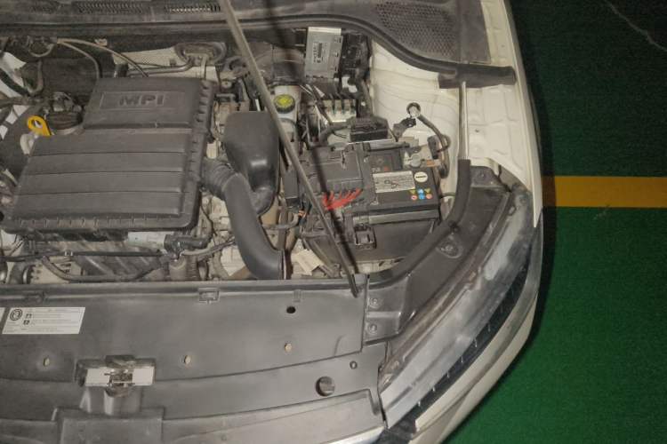 Used Skoda Rapid 2020 1.5L Automatic Comfort Edition Engine Bay Left