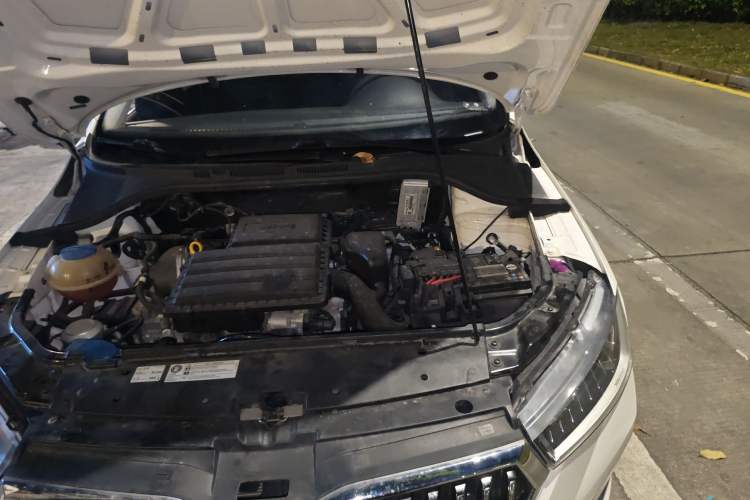 Used Skoda Rapid 2020 1.5L Manual Comfort Edition Engine Bay Left