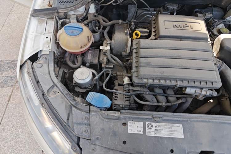 Used Skoda Rapid 2020 1.5L Automatic Comfort Edition Engine Bay Right