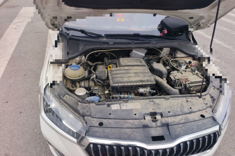 Used Skoda Rapid 2020 1.5L Manual Comfort Edition Engine Bay Right