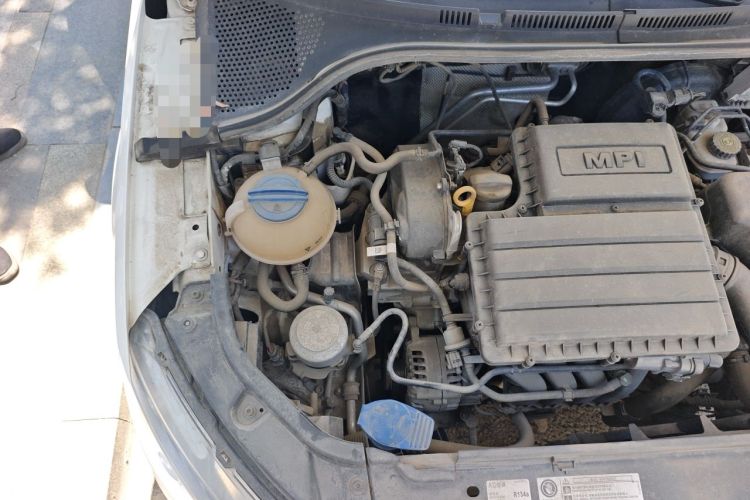 Used Skoda Rapid 2020 1.5L Automatic Comfort Edition Engine Bay Right