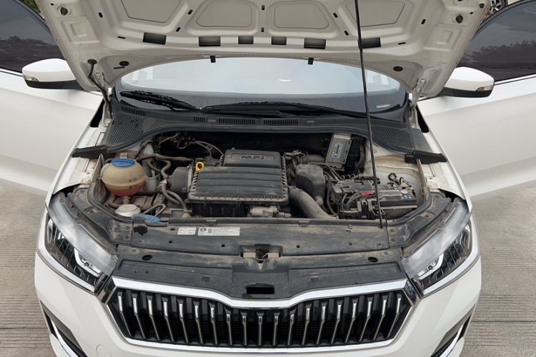 Used Skoda Rapid 2020 1.5L Automatic Comfort Edition Engine Bay