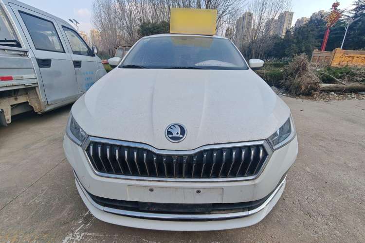 Used Skoda Rapid 2020 1.5L Automatic Comfort Edition Exterior 1