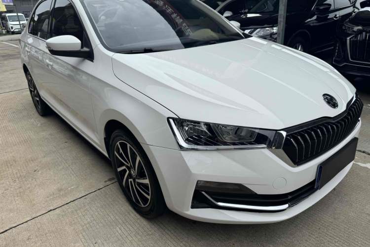 Used Skoda Rapid 2020 1.5L Automatic Comfort Edition Exterior 2