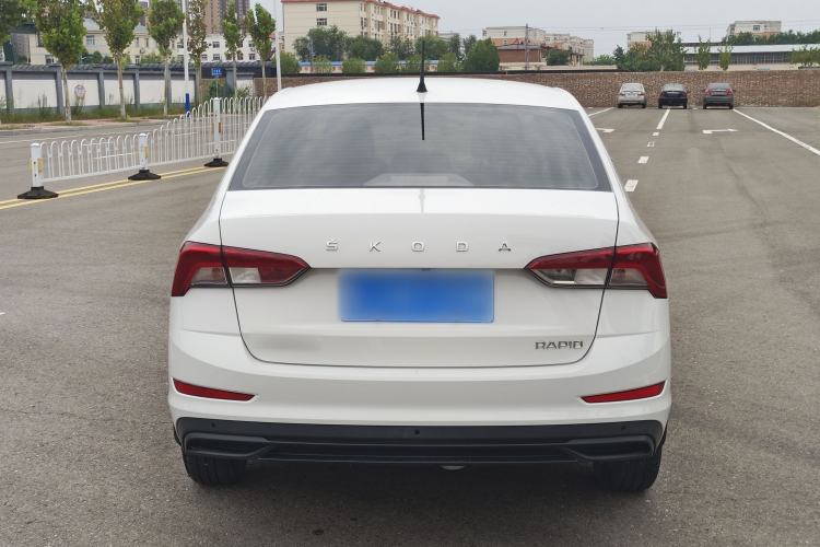 Used Skoda Rapid 2020 1.5L Automatic Standard Edition Exterior 3