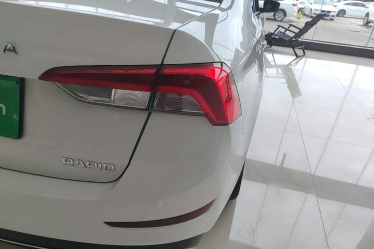 Used Skoda Rapid 2020 1.5L Manual Comfort Edition Exterior 3
