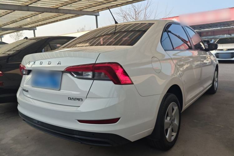 Used Skoda Rapid 2020 1.5L Automatic Standard Edition Exterior 3
