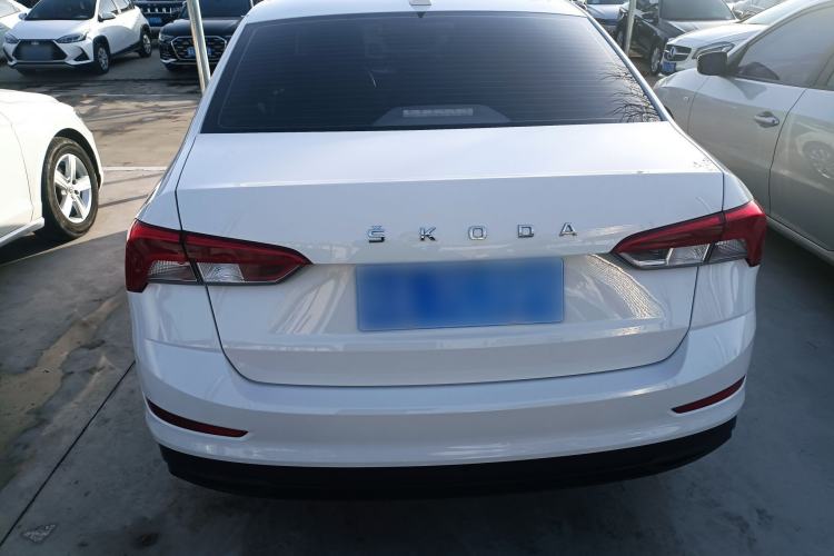 Used Skoda Rapid 2020 1.5L Automatic Standard Edition Exterior 4