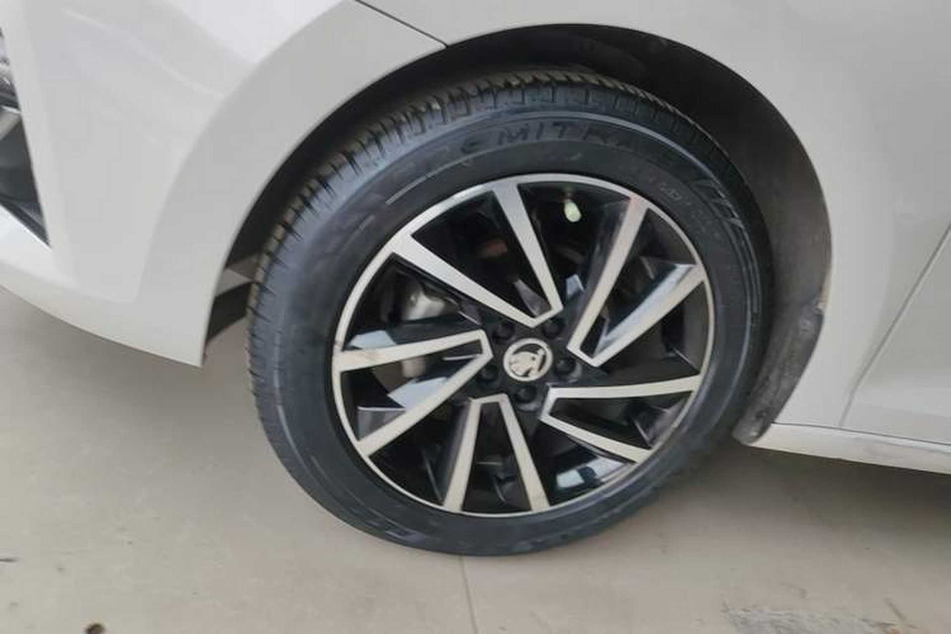 Used Skoda Rapid 2020 1.5L Manual Comfort Edition Exterior 4