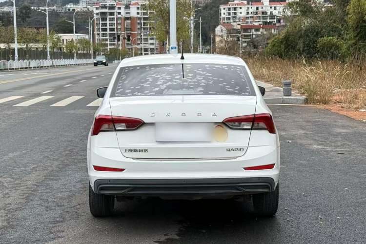 Used Skoda Rapid 2020 1.5L Automatic Standard Edition Exterior 4