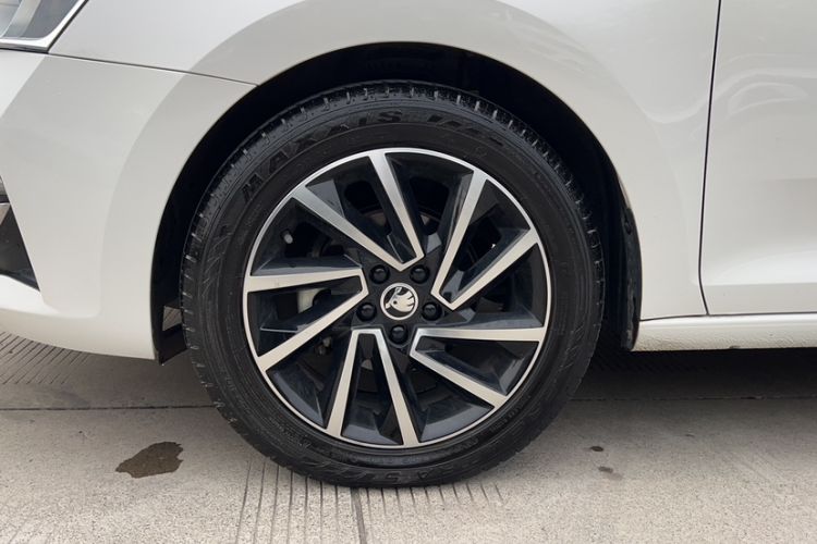 Used Skoda Rapid 2020 1.5L Automatic Comfort Edition Exterior 4