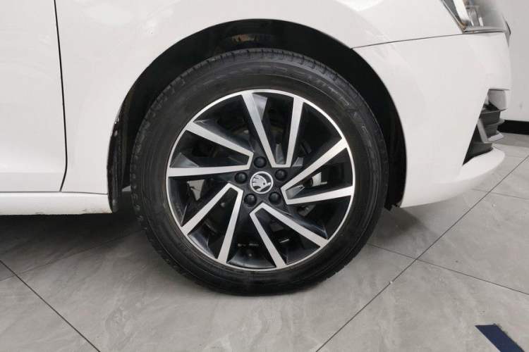 Used Skoda Rapid 2020 1.5L Manual Comfort Edition Exterior 5