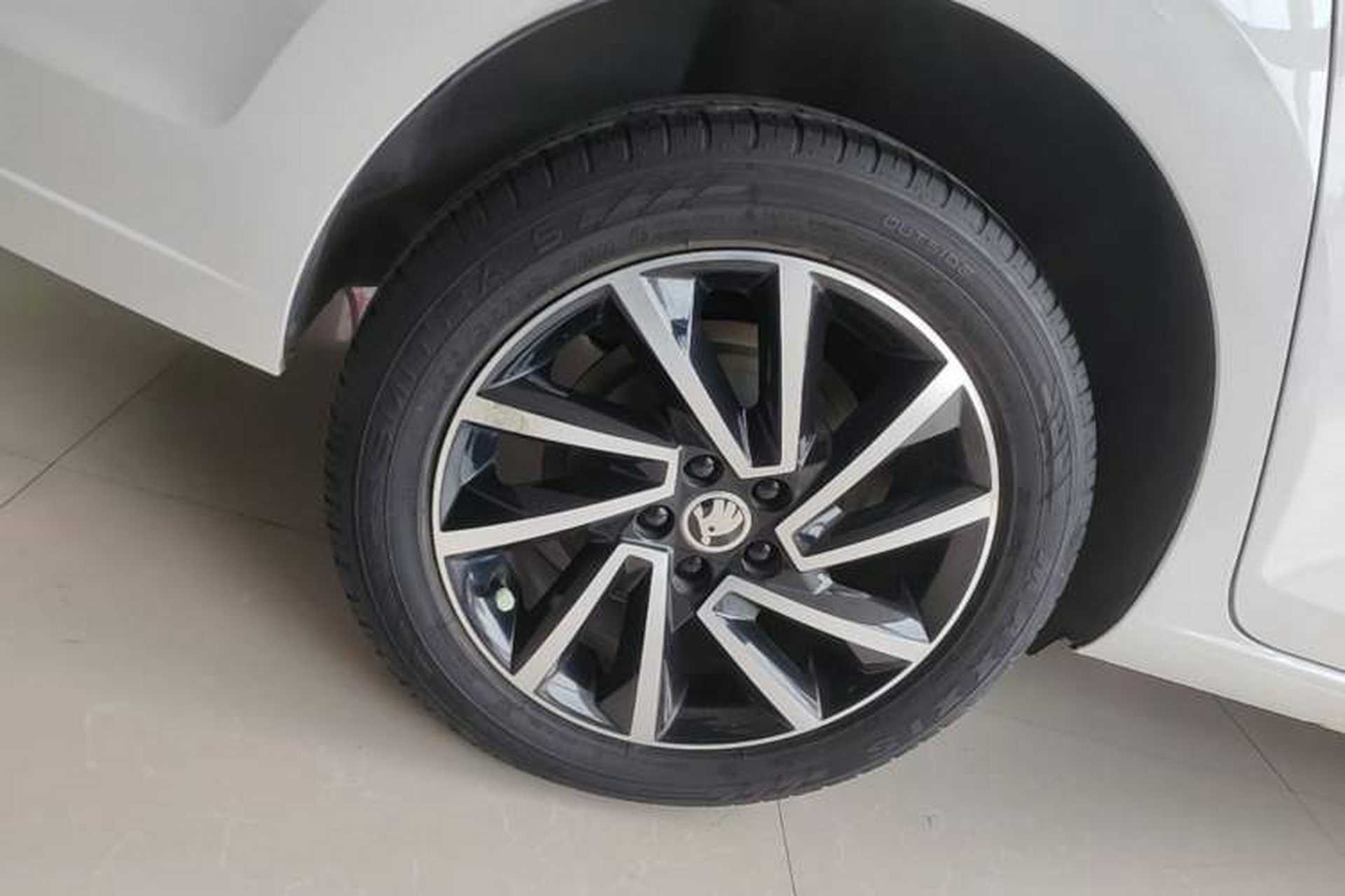 Used Skoda Rapid 2020 1.5L Manual Comfort Edition Exterior 5