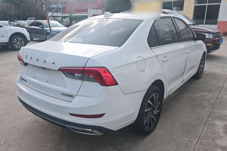 Used Skoda Rapid 2020 1.5L Automatic Comfort Edition Exterior 5