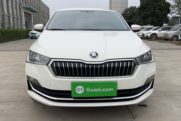 Used Skoda Rapid 2020 1.5L Automatic Comfort Edition Exterior 9