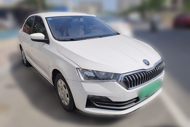 Used Skoda Rapid 2020 1.5L Manual Standard Edition Front Right 45 Deg