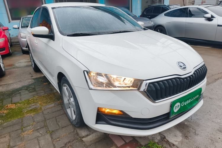 Used Skoda Rapid 2020 1.5L Manual Standard Edition Front Right 45 Deg
