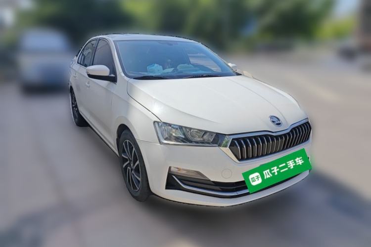 Used Skoda Rapid 2020 1.5L Automatic Comfort Edition Front Right 45 Deg