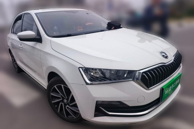 Used Skoda Rapid 2020 1.5L Manual Comfort Edition Front Right 45 Deg