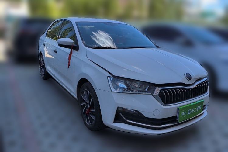 Used Skoda Rapid 2020 1.5L Manual Comfort Edition Front Right 45 Deg