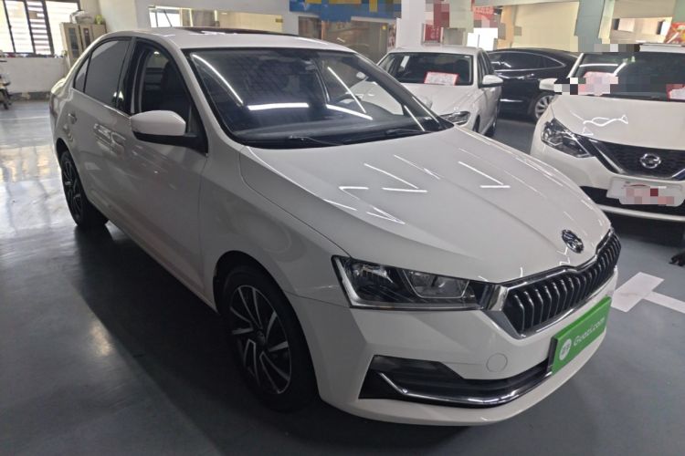 Used Skoda Rapid 2020 1.5L Automatic Comfort Edition Front Right 45 Deg