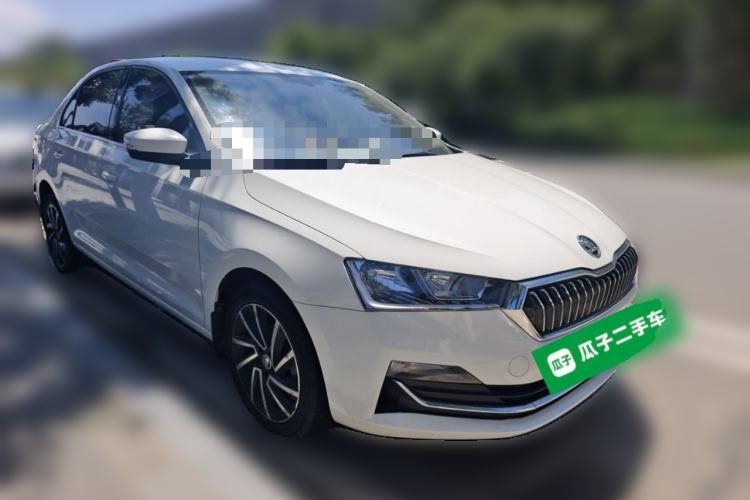 Used Skoda Rapid 2020 1.5L Automatic Comfort Edition Front Right 45 Deg
