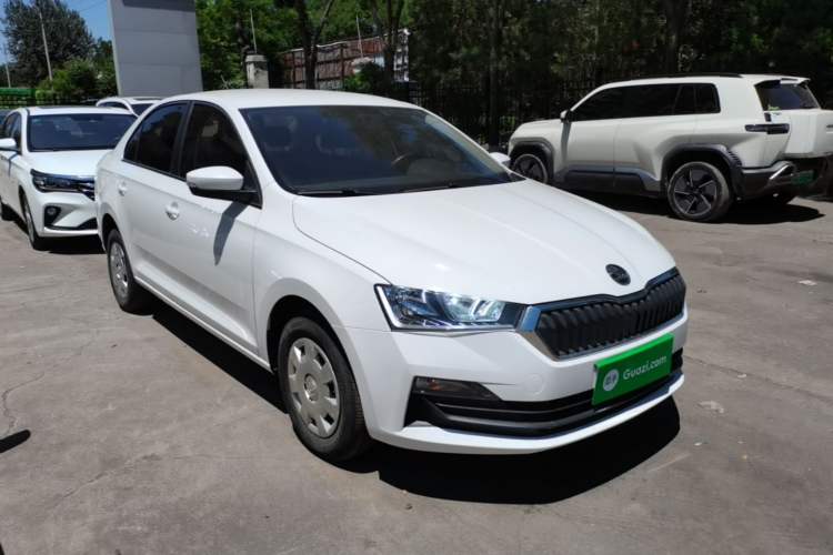 Used Skoda Rapid 2020 1.5L Manual Standard Edition Front Right 45 Deg