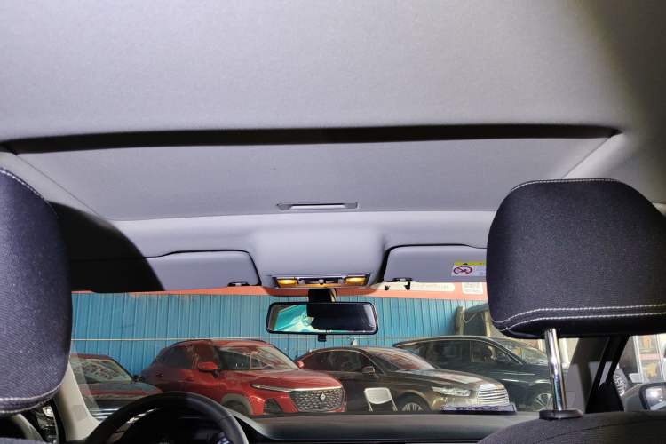 Used Skoda Rapid 2020 1.5L Automatic Comfort Edition Headliner