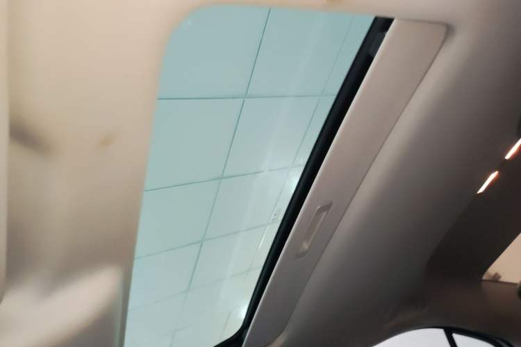Used Skoda Rapid 2020 1.5L Automatic Comfort Edition Headliner
