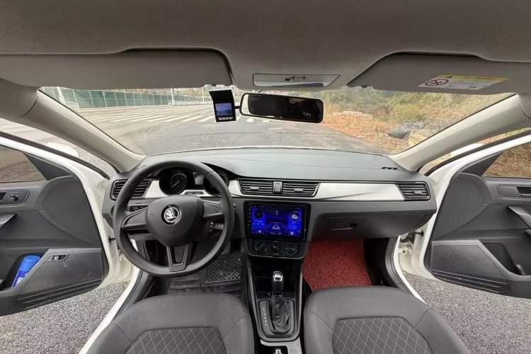 Used Skoda Rapid 2020 1.5L Automatic Standard Edition Interior 1