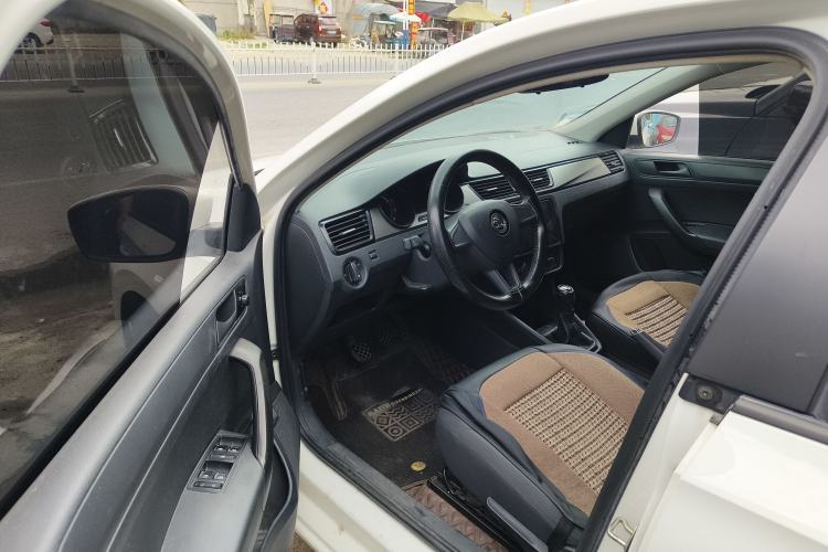 Used Skoda Rapid 2020 1.5L Manual Standard Edition Interior 1