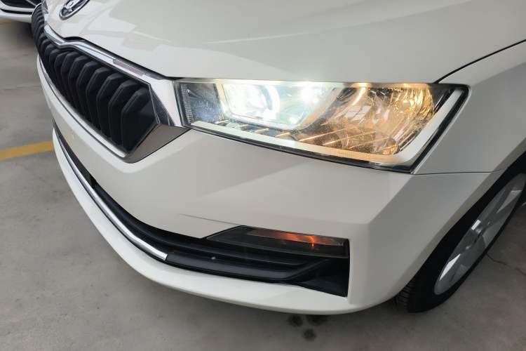Used Skoda Rapid 2020 1.5L Manual Standard Edition Left Front Headlight
