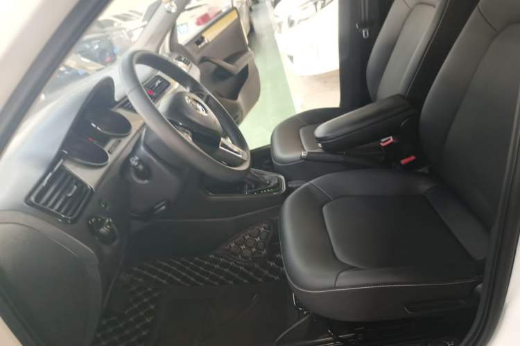 Used Skoda Rapid 2020 1.5L Automatic Comfort Edition Left Front Seat