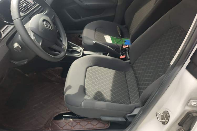 Used Skoda Rapid 2020 1.5L Automatic Standard Edition Left Front Seat