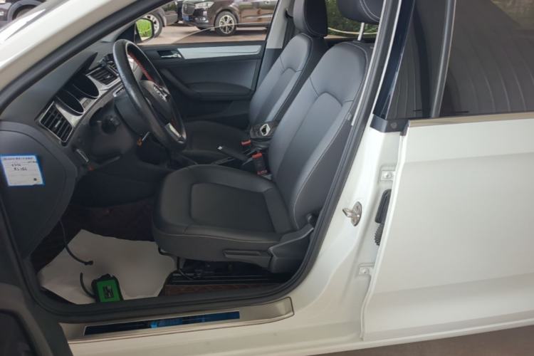 Used Skoda Rapid 2020 1.5L Automatic Comfort Edition Left Front Seat