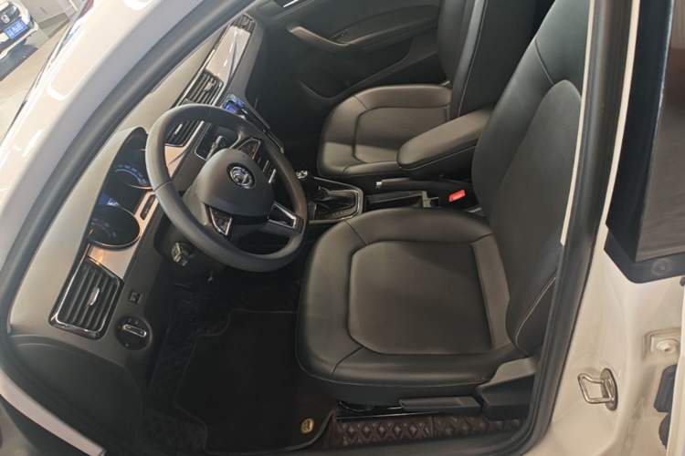 Used Skoda Rapid 2020 1.5L Automatic Comfort Edition Left Front Seat