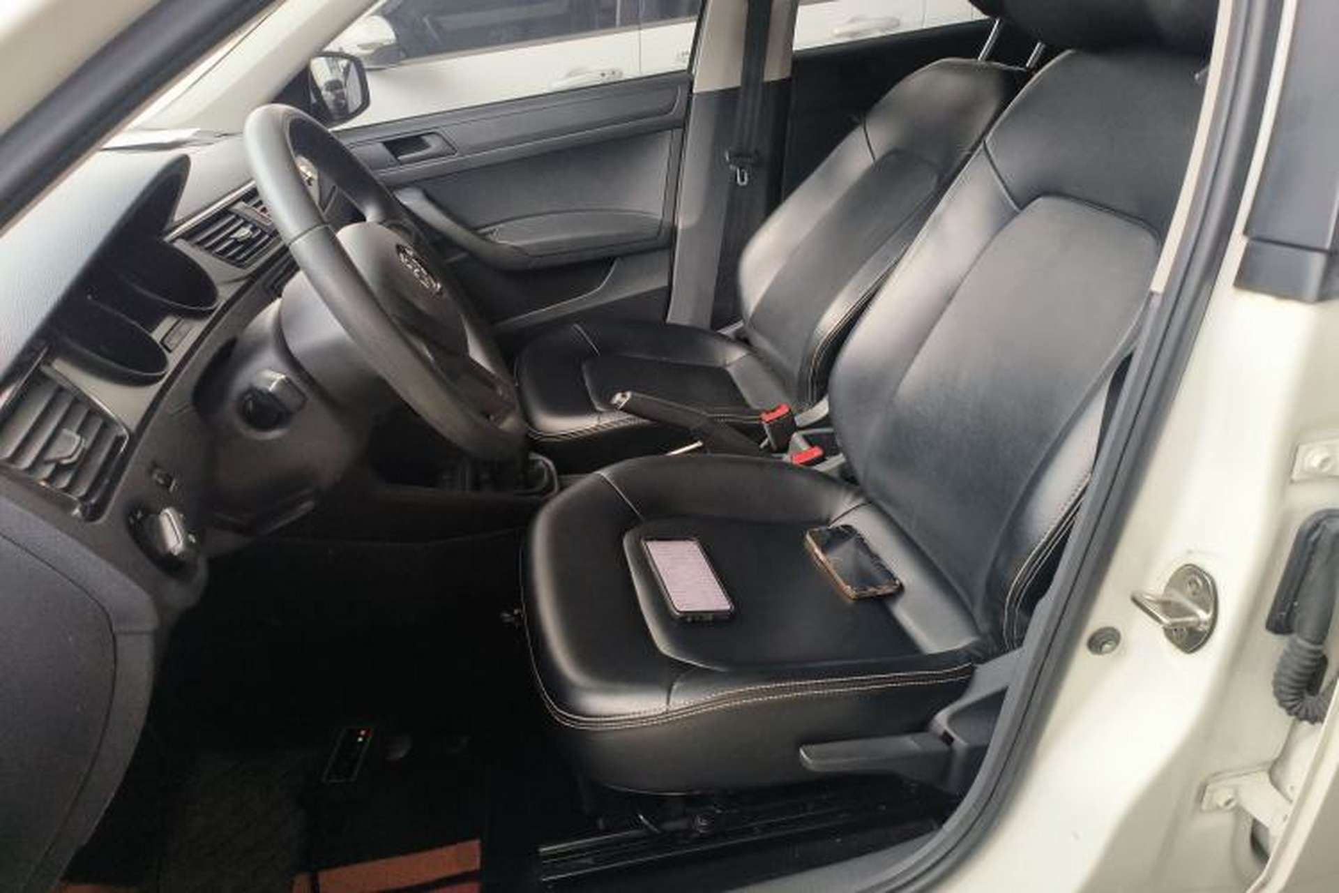 Used Skoda Rapid 2020 1.5L Manual Standard Edition Left Front Seat