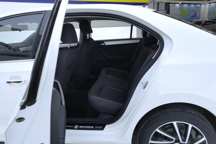 Used Skoda Rapid 2020 1.5L Manual Comfort Edition Left Rear Seat