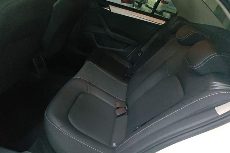 Used Skoda Rapid 2020 1.5L Automatic Comfort Edition Left Rear Seat