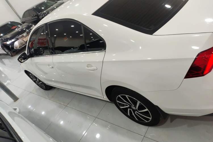 Used Skoda Rapid 2020 1.5L Automatic Comfort Edition Left Side