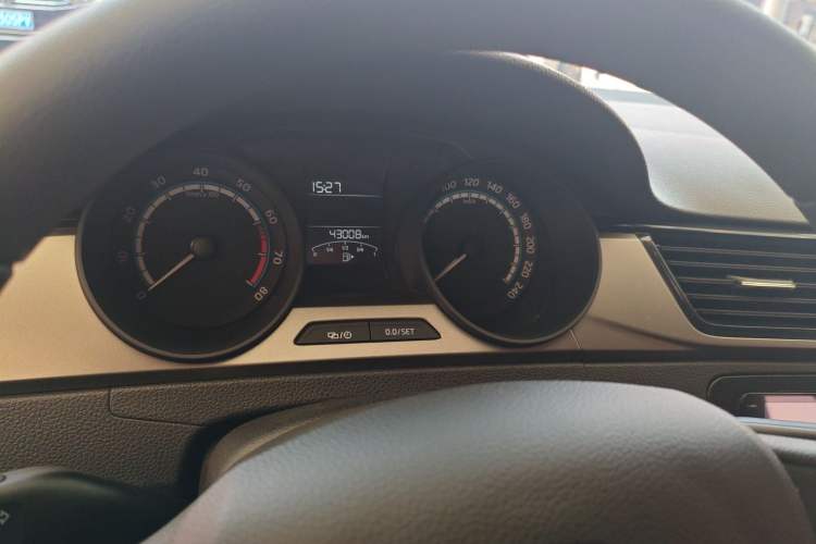 Used Skoda Rapid 2020 1.5L Automatic Standard Edition Odometer Close Up