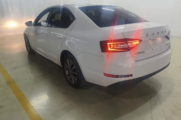 Used Skoda Rapid 2020 1.5L Manual Standard Edition Rear Left 45 Deg