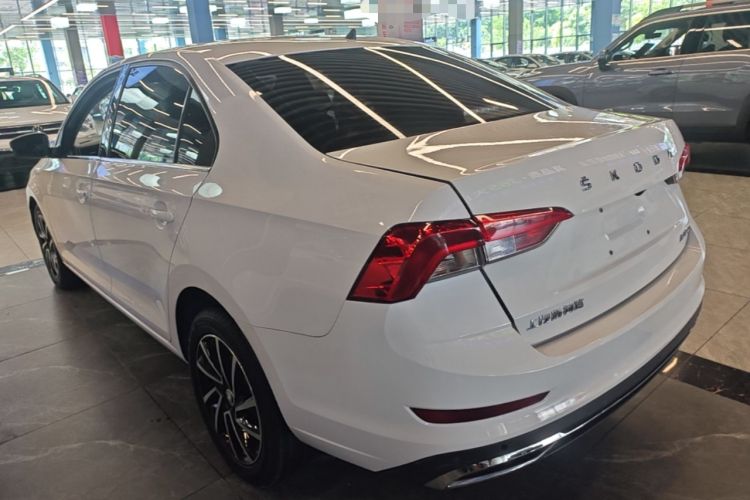 Used Skoda Rapid 2020 1.5L Automatic Comfort Edition Rear Left 45 Deg