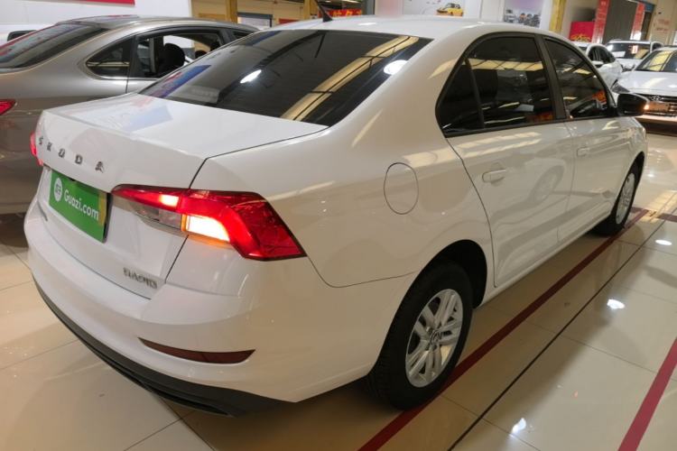 Used Skoda Rapid 2020 1.5L Manual Standard Edition Rear Right 45 Deg