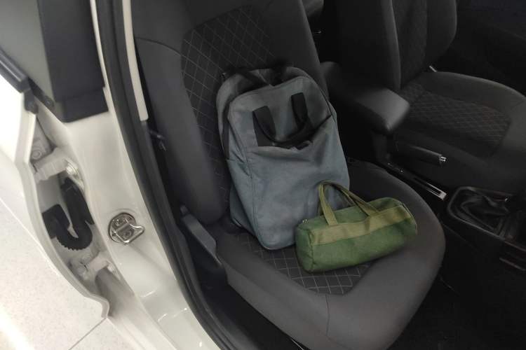 Used Skoda Rapid 2020 1.5L Automatic Standard Custom Edition Right Front Seat