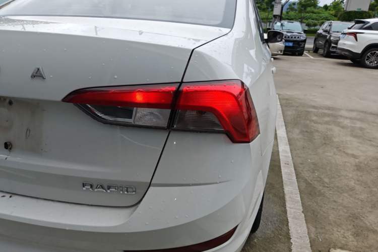 Used Skoda Rapid 2020 1.5L Automatic Comfort Edition Right Rear Taillight