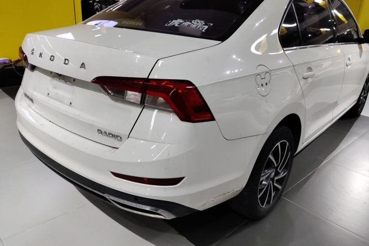 Used Skoda Rapid 2020 1.5L Automatic Comfort Edition Right Rear Taillight