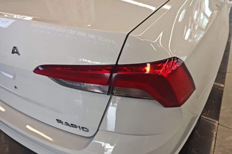 Used Skoda Rapid 2020 1.5L Automatic Comfort Edition Right Rear Taillight