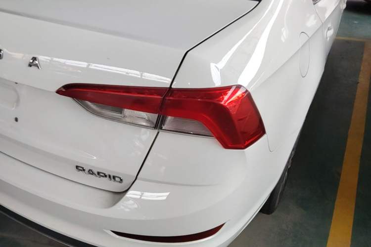 Used Skoda Rapid 2020 1.5L Automatic Comfort Edition Right Rear Taillight