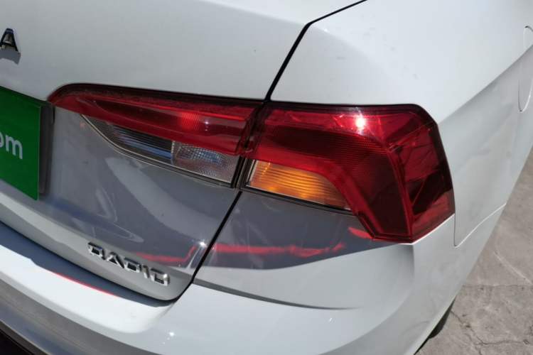 Used Skoda Rapid 2020 1.5L Manual Standard Edition Right Rear Taillight